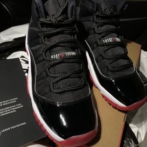 bred 11s size 7